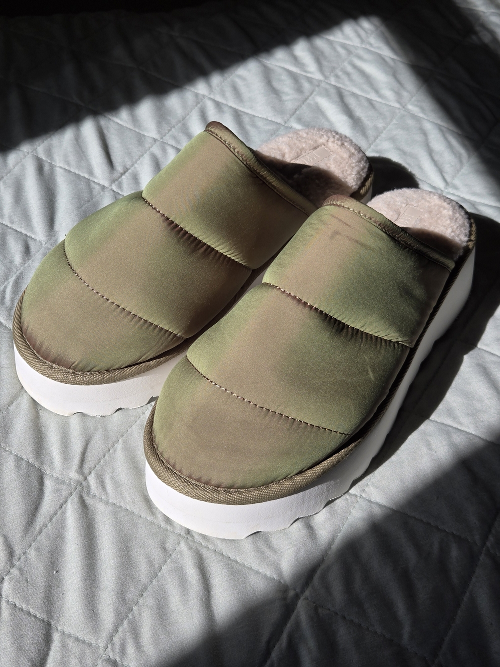 Maeve Olive Green Jacket with Cream Sherpa Lining